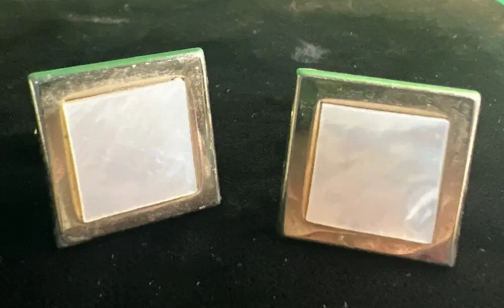 Vintage Mens Cufflinks Mother Of Pearl Gold Tone Rectangle Retro Framed